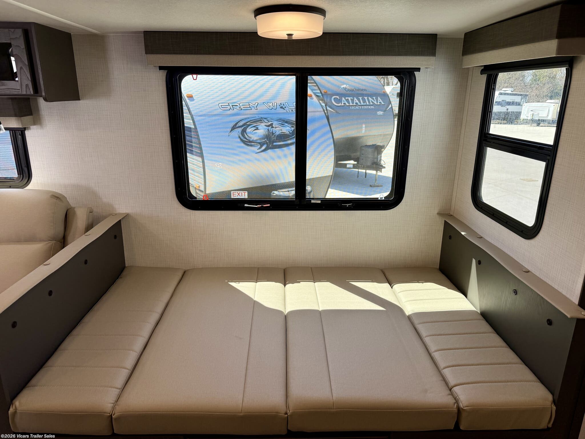 2025 Rockwood Ultra Lite 2606WS by Forest River from Vicars Trailer Sales in Taylor, Michigan