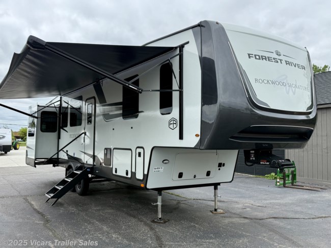 2025 Forest River Rockwood Signature R375RL