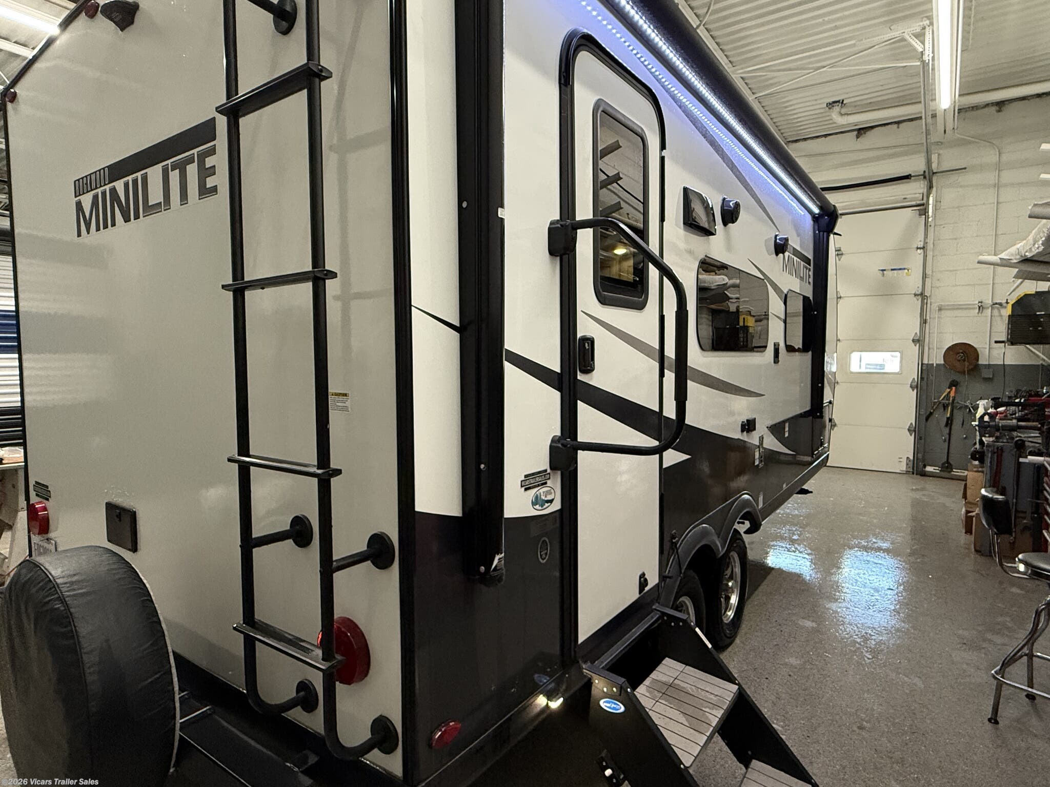 Used 2024 Forest River Rockwood Mini Lite 2109s available in Taylor, Michigan