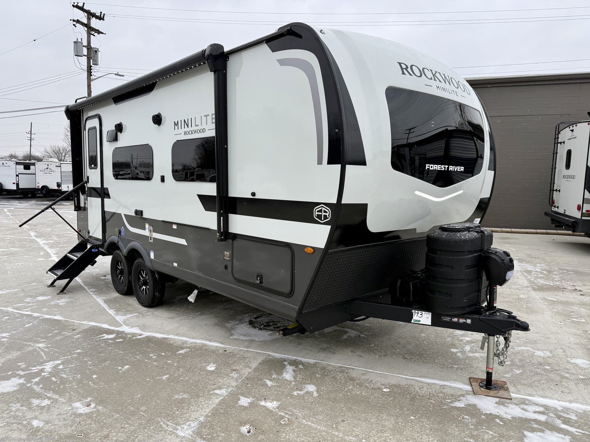 2026 Forest River Rockwood Mini Lite 2109S