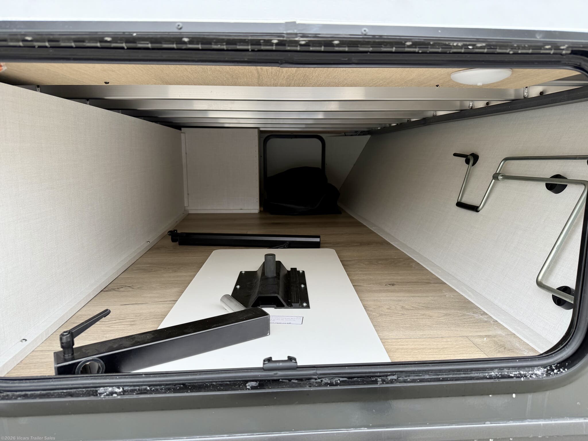 2026 Forest River Rockwood Mini Lite 2109S - New Travel Trailer for sale by Vicars Trailer Sales in Taylor, Michigan