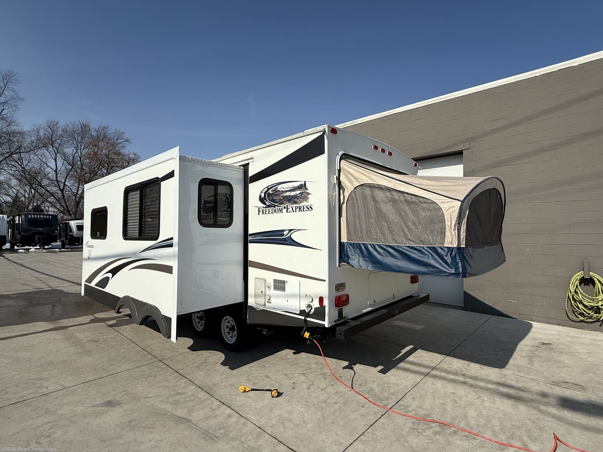 2014 Freedom Express 22DSX by Coachmen from Vicars Trailer Sales in Taylor, Michigan
