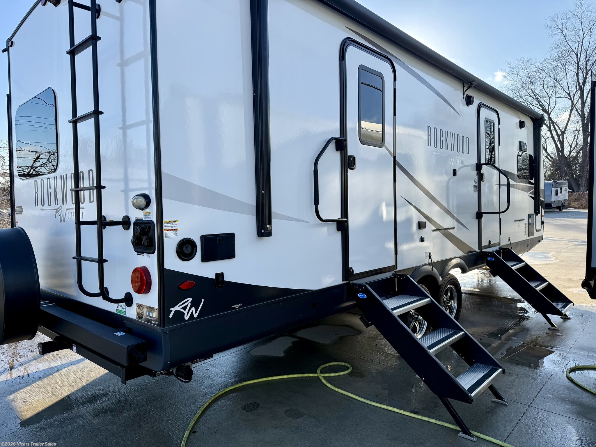 2024 Rockwood Ultra Lite 2608BS by Forest River from Vicars Trailer Sales in Taylor, Michigan