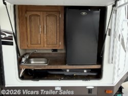 2014 Forest River Rockwood Windjammer 3006WK - Used Travel Trailer for sale by Vicars Trailer Sales in Taylor, Michigan