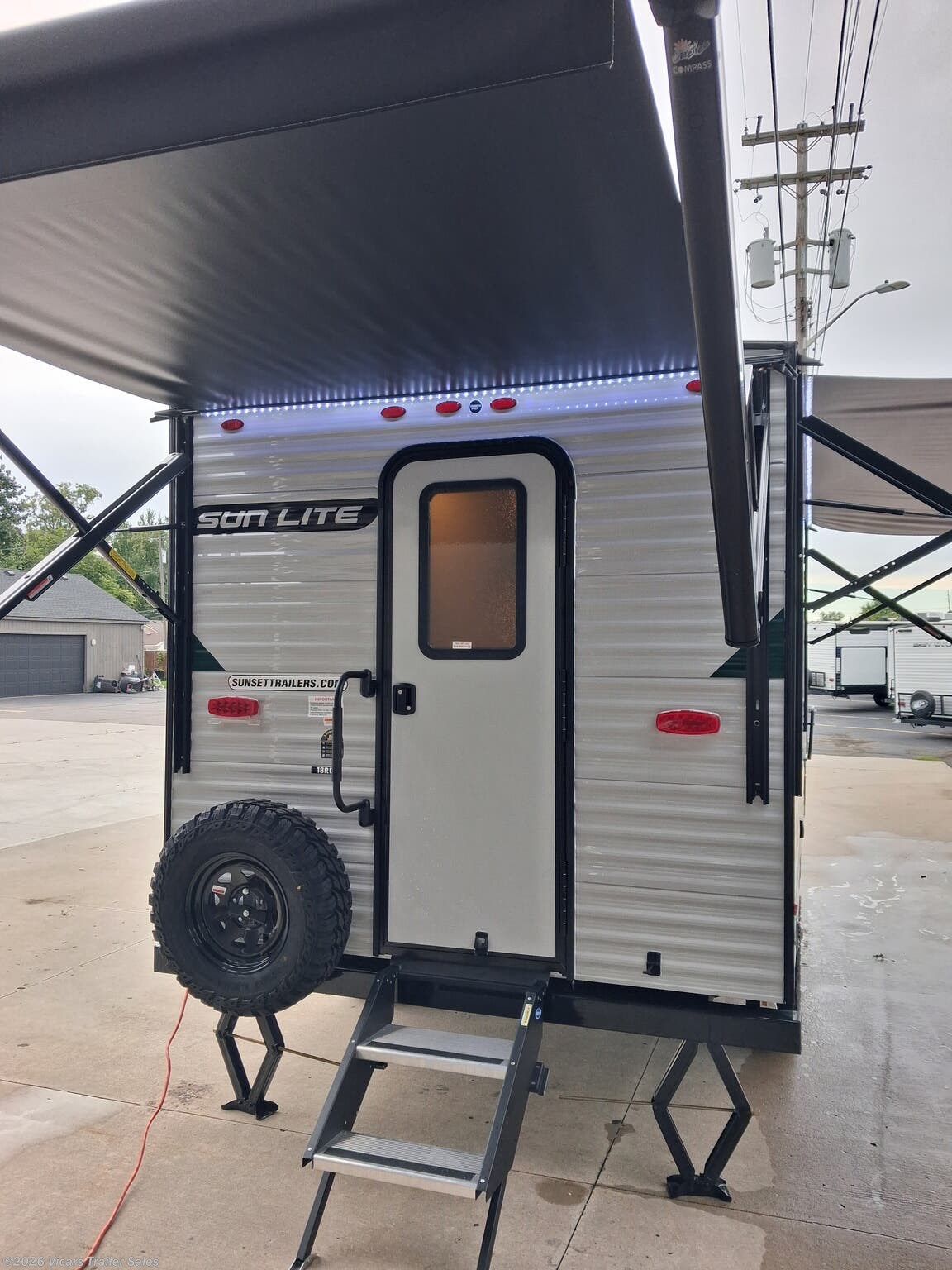 2027 Sunset Park RV Sun Lite 18RD