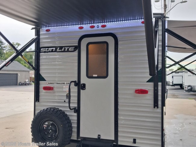 2027 Sunset Park RV Sun Lite 18RD