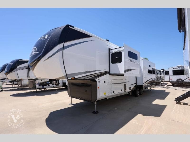 2024 Jayco Pinnacle 36FBTS RV for Sale in Fort Worth, TX 76117