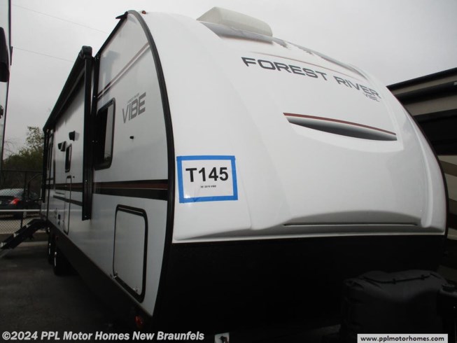 Used 2019 Forest River Vibe 28BH available in New Braunfels, Texas
