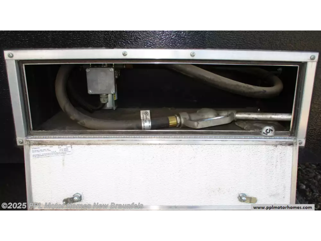 2016 Dutchmen Voltage 3970 RV for Sale in New Braunfels, TX ...