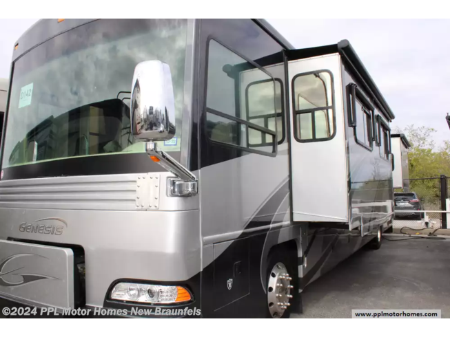 2007 King of the Road Genesis 40QH - Used Diesel Pusher For Sale by PPL Motor Homes in New Braunfels, Texas
