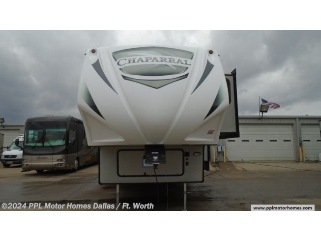 2019 Chaparral 360IBL by Coachmen from PPL Motor Homes in Cleburne, Texas
