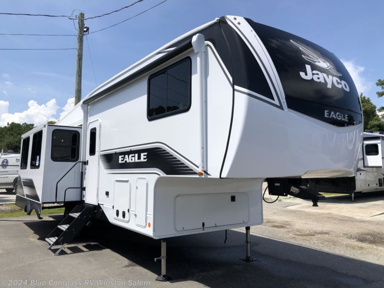 New 2024 Jayco Eagle HT 29RLC available in Rural Hall, North Carolina