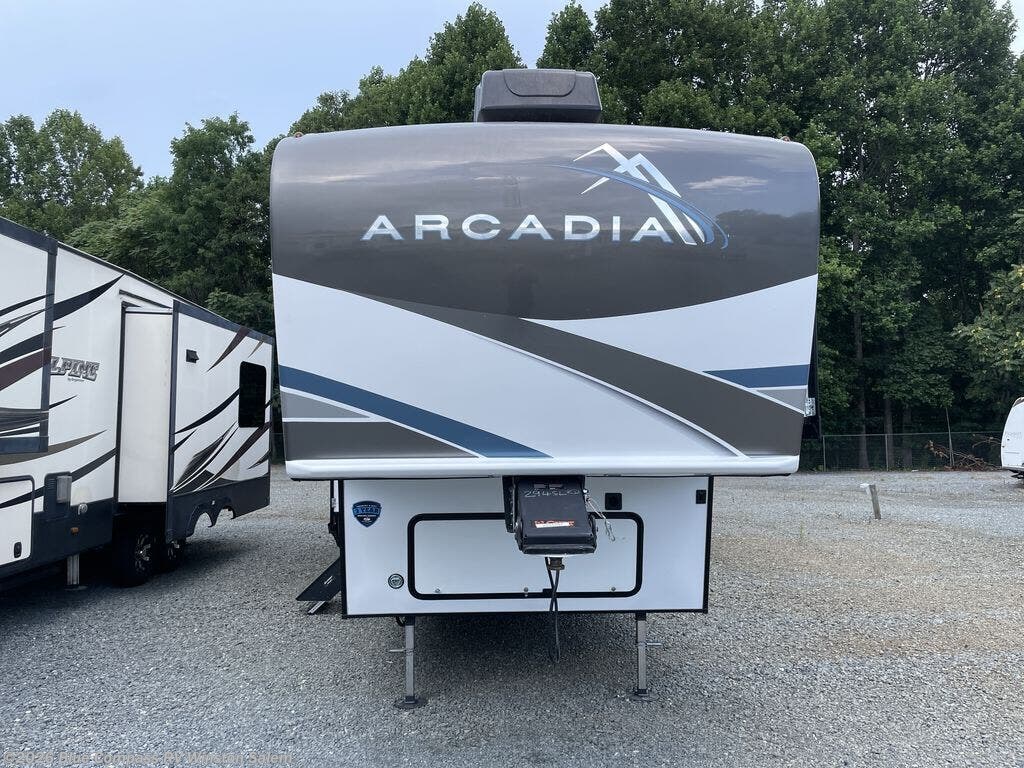 Used 2024 Keystone Arcadia Super Lite 294SLRD available in Rural Hall, North Carolina