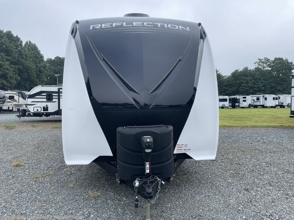 Used 2023 Grand Design Reflection 297RSTS available in Rural Hall, North Carolina