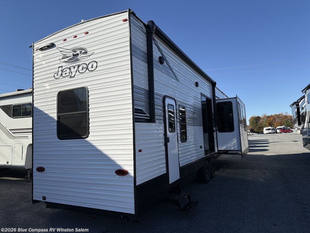 New 2026 Jayco Jay Flight Bungalow 404LOFT DS available in Rural Hall, North Carolina