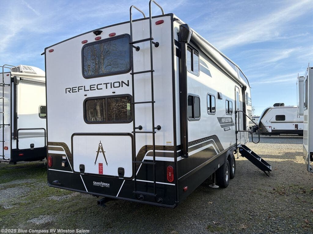 New 2026 Grand Design Reflection 100 Series 27BH available in Rural Hall, North Carolina