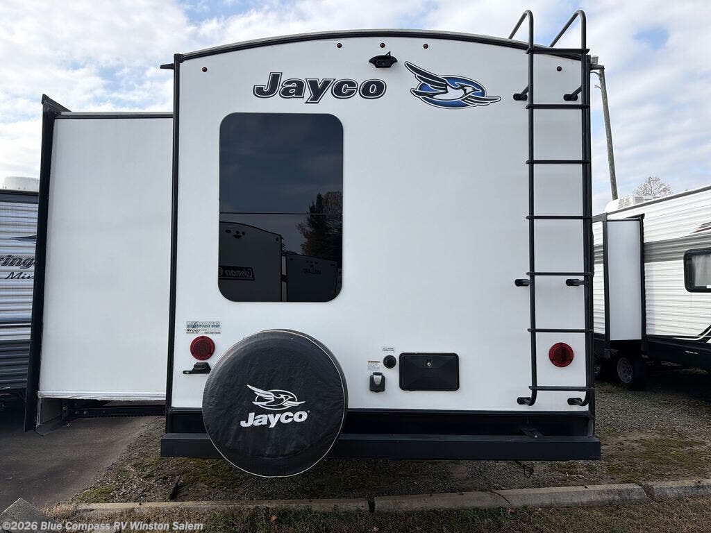 2018 White Hawk 31BH by Jayco from Blue Compass RV Winston Salem in Rural Hall, North Carolina