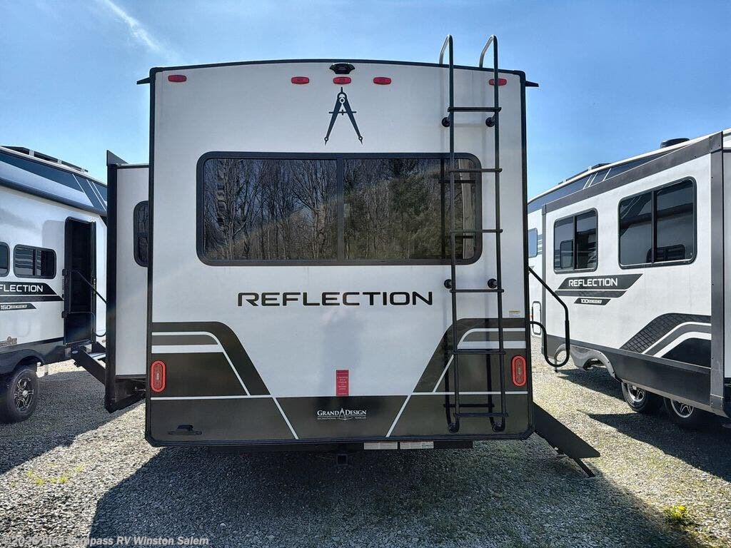 2026 Reflection 100 Series 24RL by Grand Design from Blue Compass RV Winston Salem in Rural Hall, North Carolina