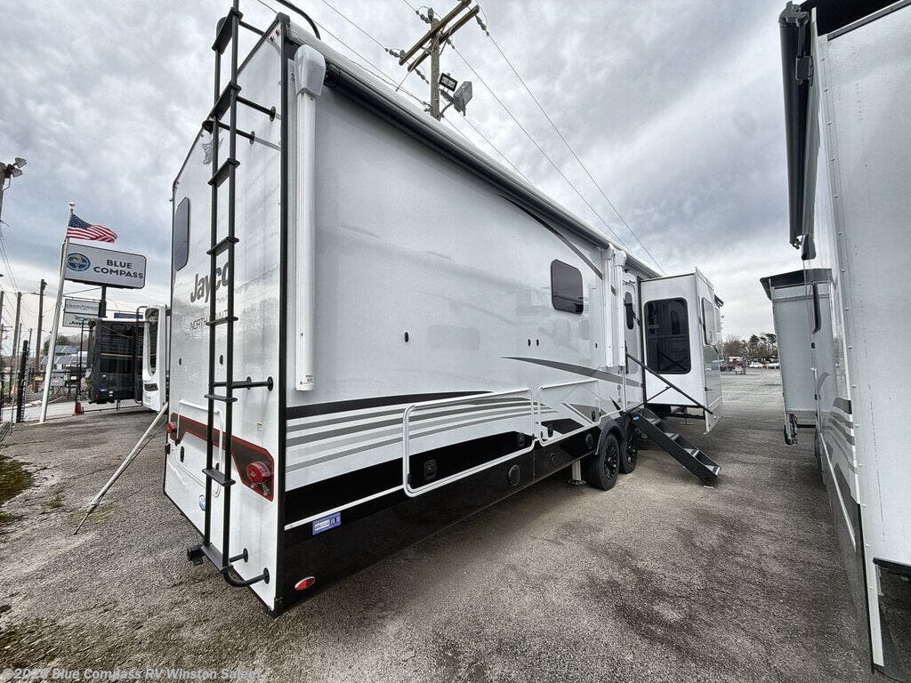 New 2026 Jayco North Point 382FLRB available in Rural Hall, North Carolina