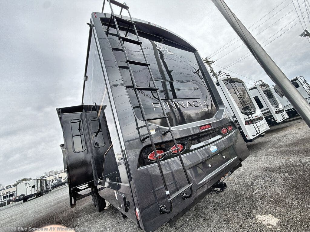 2026 Pinnacle 38FBRK by Jayco from Blue Compass RV Winston Salem in Rural Hall, North Carolina
