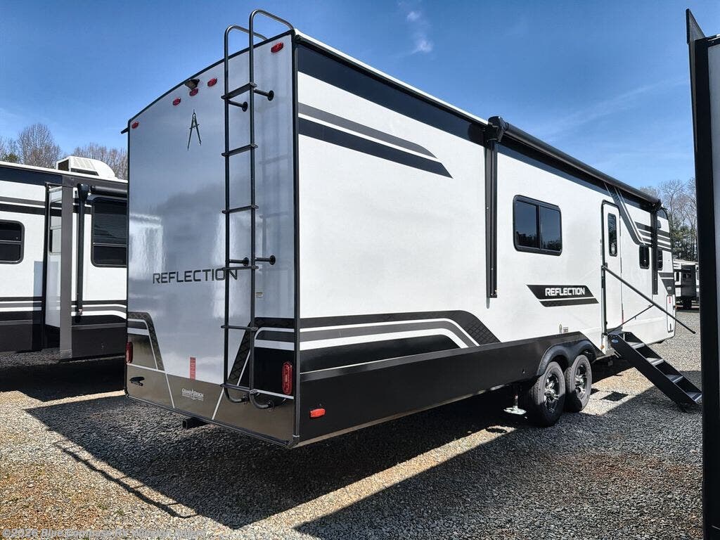 New 2026 Grand Design Reflection 322FKTS available in Rural Hall, North Carolina