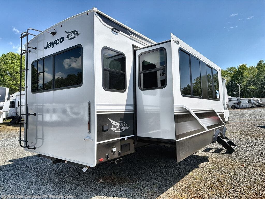 New 2026 Jayco Eagle HT 294CKBS available in Rural Hall, North Carolina
