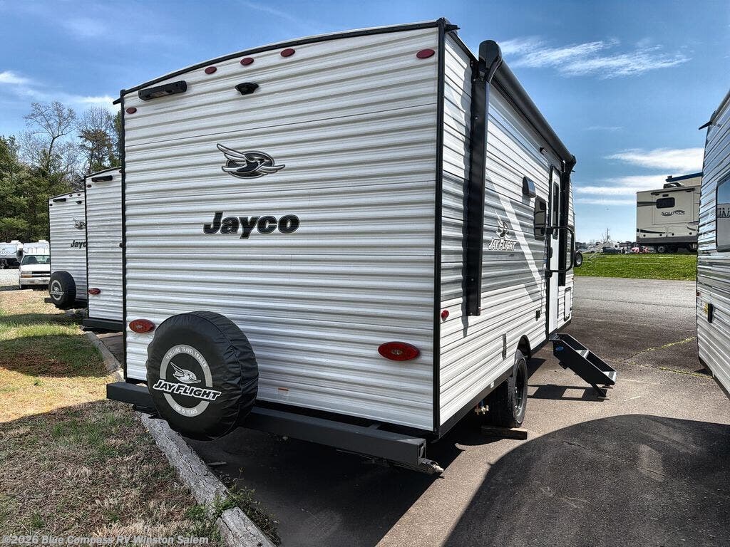 New 2026 Jayco Jay Flight SLX 175BH available in Rural Hall, North Carolina