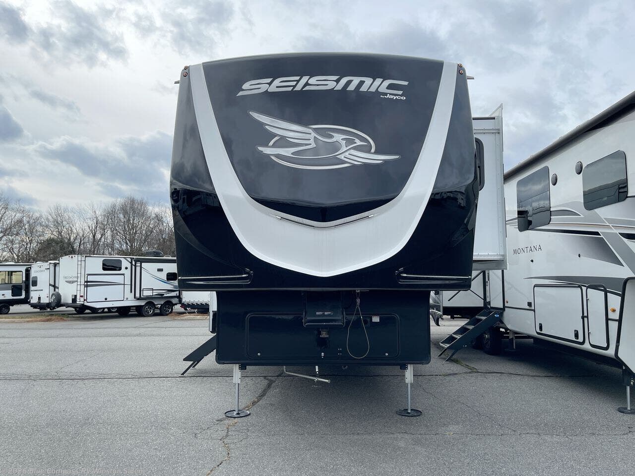 New 2026 Jayco Seismic 399 available in Rural Hall, North Carolina