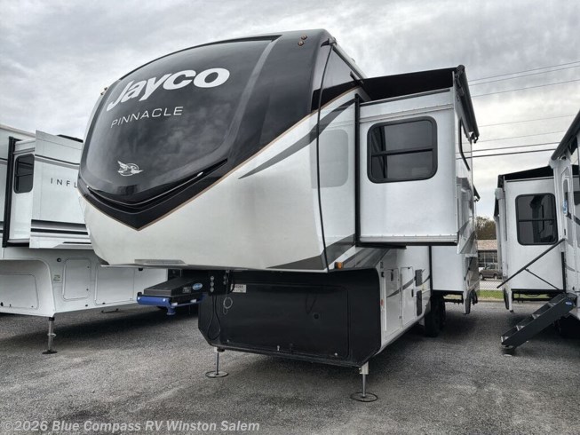 Pinnacle Rv Front Compartment 2026 Jayco Pinnacle 32RLTS #T141536 - For Sale in Rural Hall, NC
