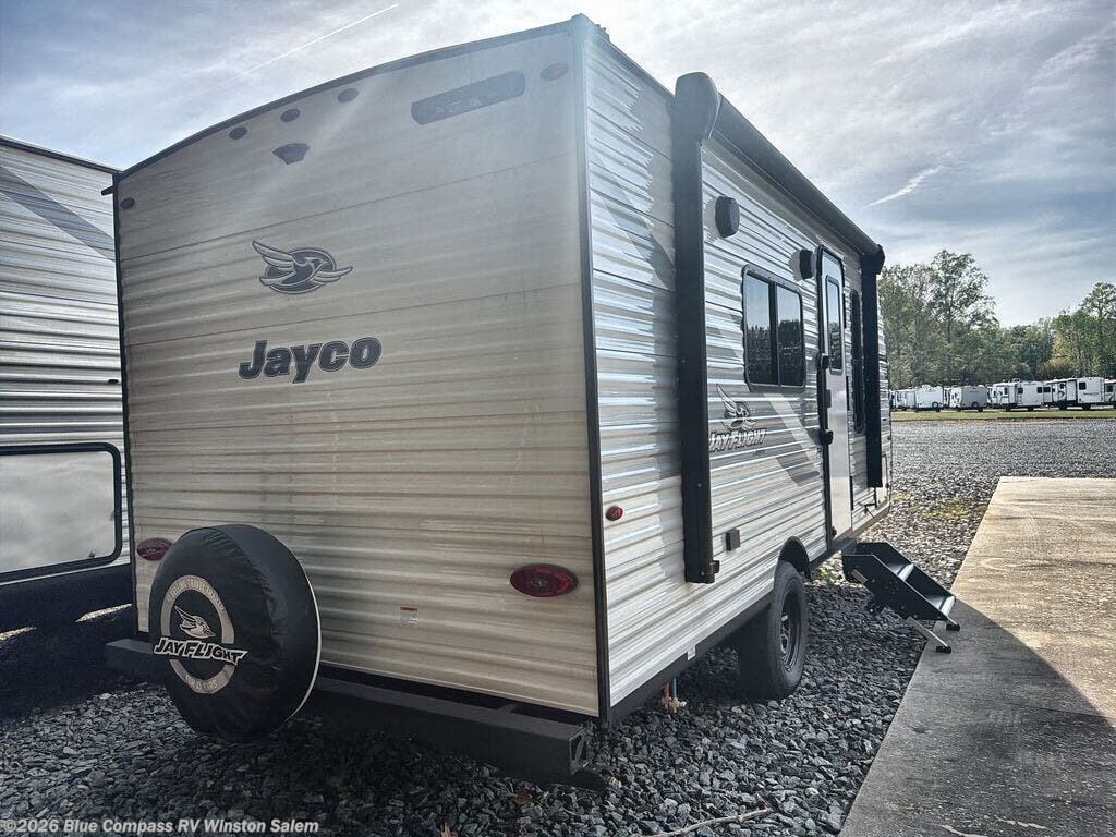 Used 2025 Jayco Jay Flight SLX 175FQ available in Rural Hall, North Carolina