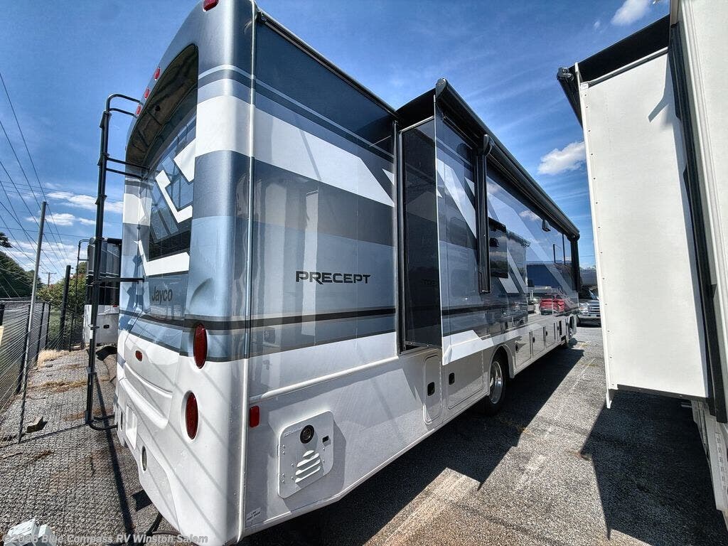 New 2026 Jayco Precept 36C available in Rural Hall, North Carolina