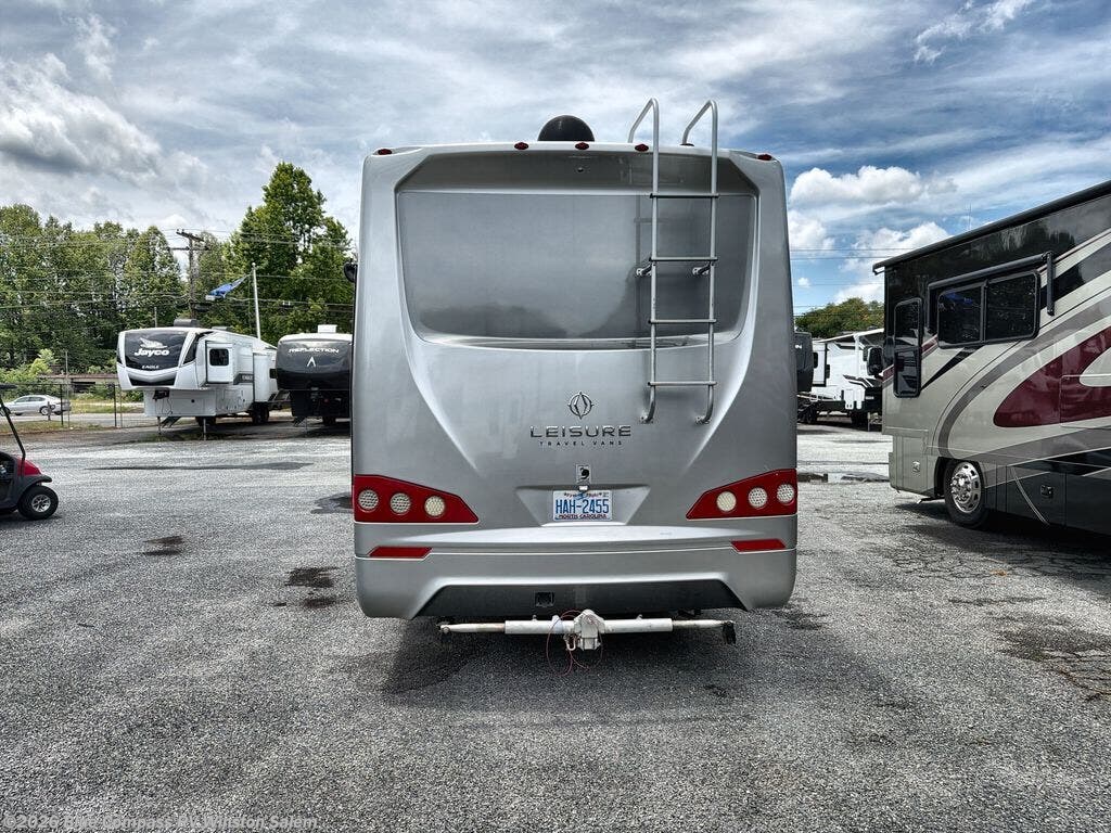 2019 Unity U24MB by Leisure Travel from Blue Compass RV Winston Salem in Rural Hall, North Carolina