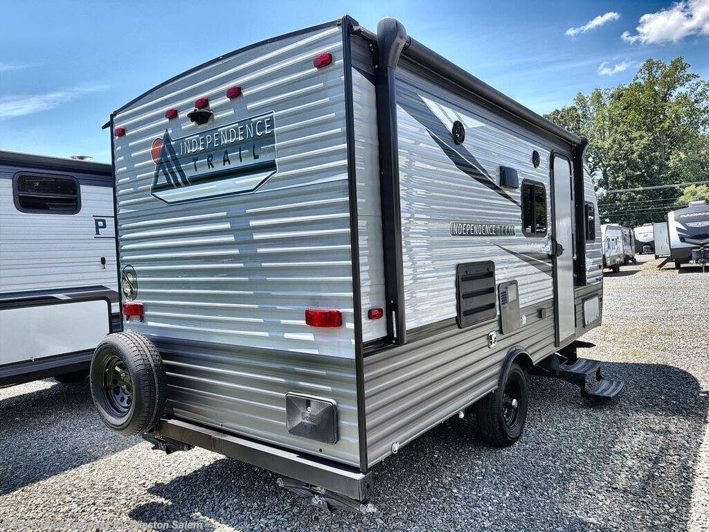 2021 Independence Trail 172BHDS by Forest River from Blue Compass RV Winston Salem in Rural Hall, North Carolina