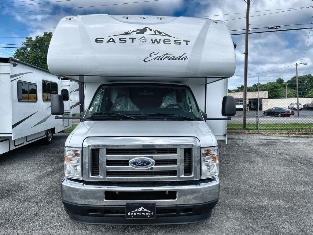 Used 2025 East to West Entrada 3100FB available in Rural Hall, North Carolina