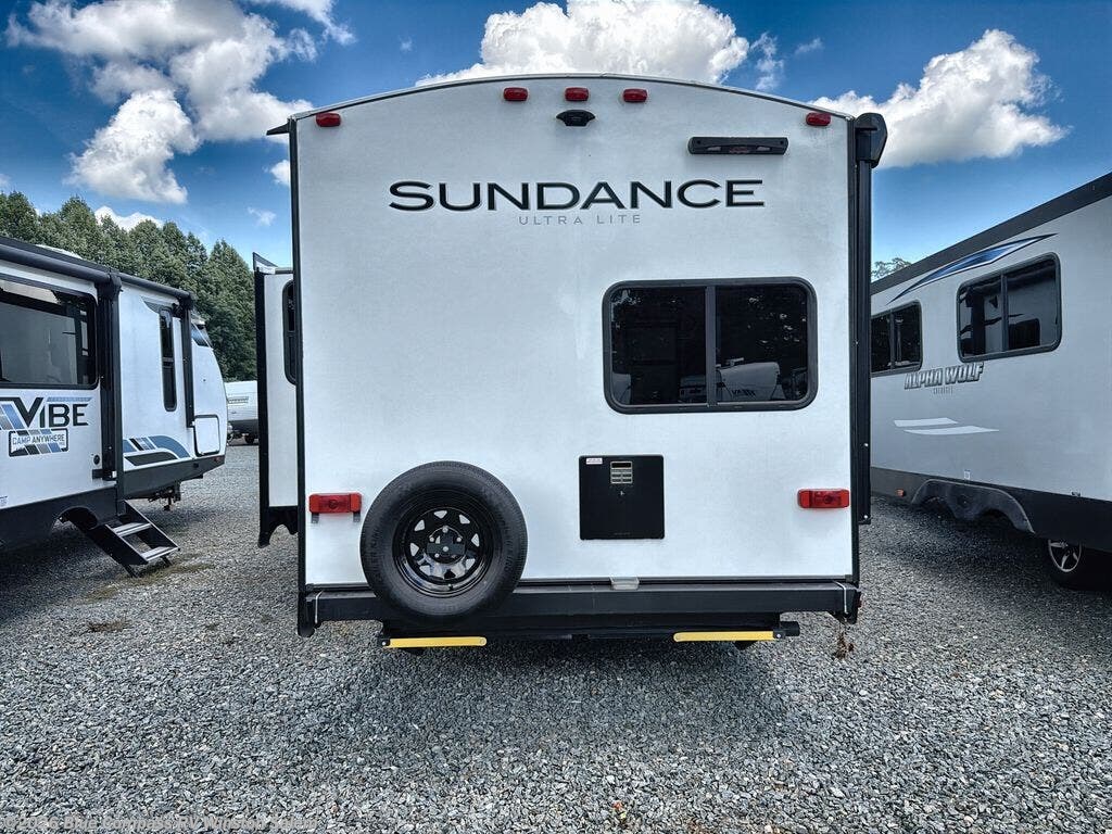 2022 Sundance Ultra Lite 255BH by Heartland from Blue Compass RV Winston Salem in Rural Hall, North Carolina