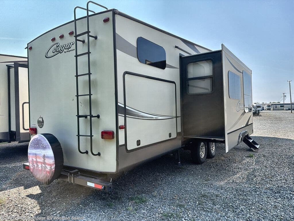 Used 2016 Keystone Cougar 336BHS available in Rural Hall, North Carolina