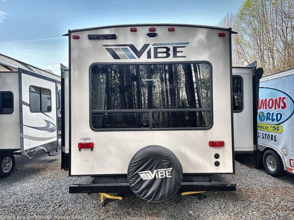 2023 Vibe 28RL by Forest River from Blue Compass RV Winston Salem in Rural Hall, North Carolina