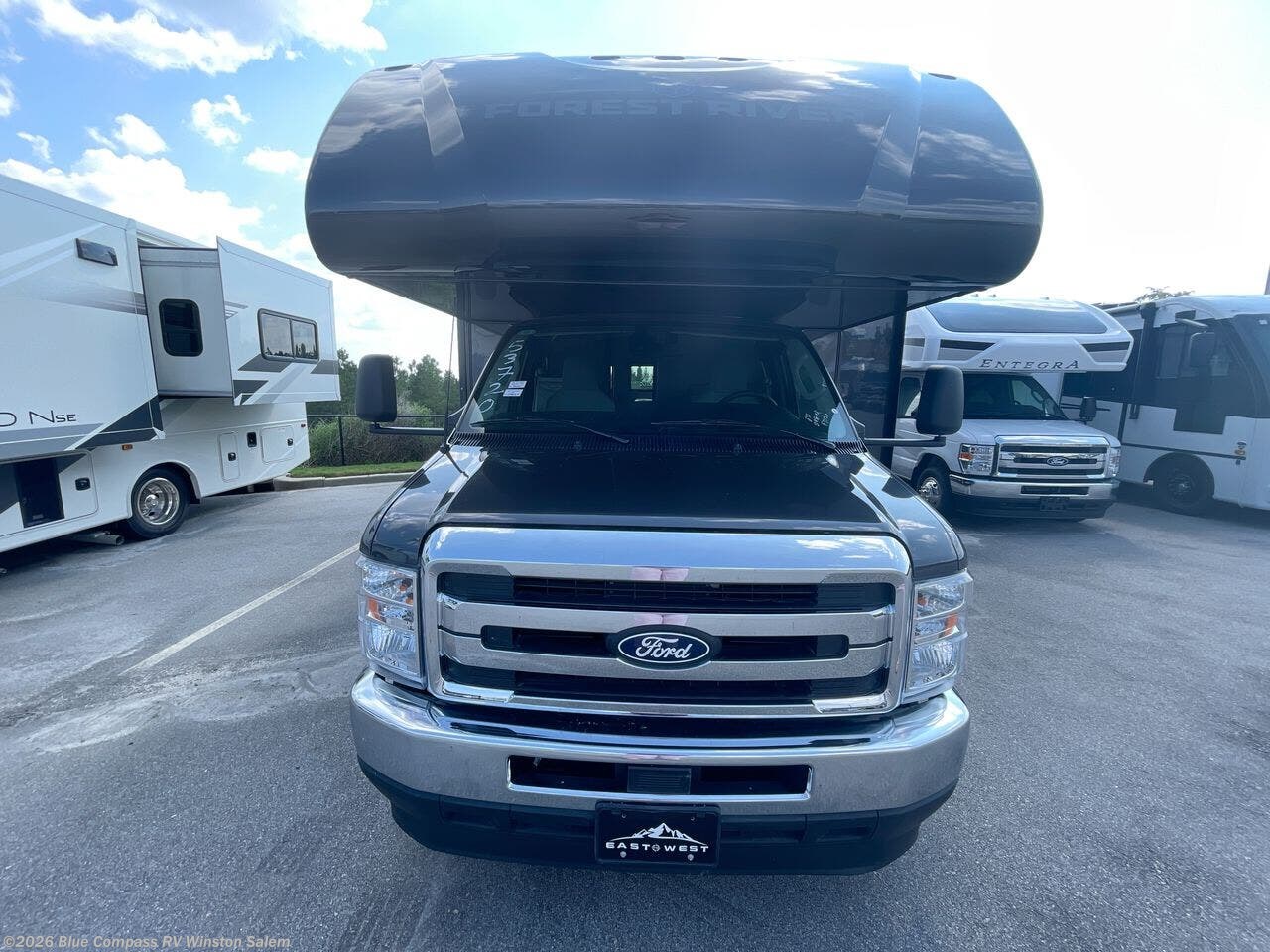 New 2027 East to West Entrada 2950OK available in Rural Hall, North Carolina
