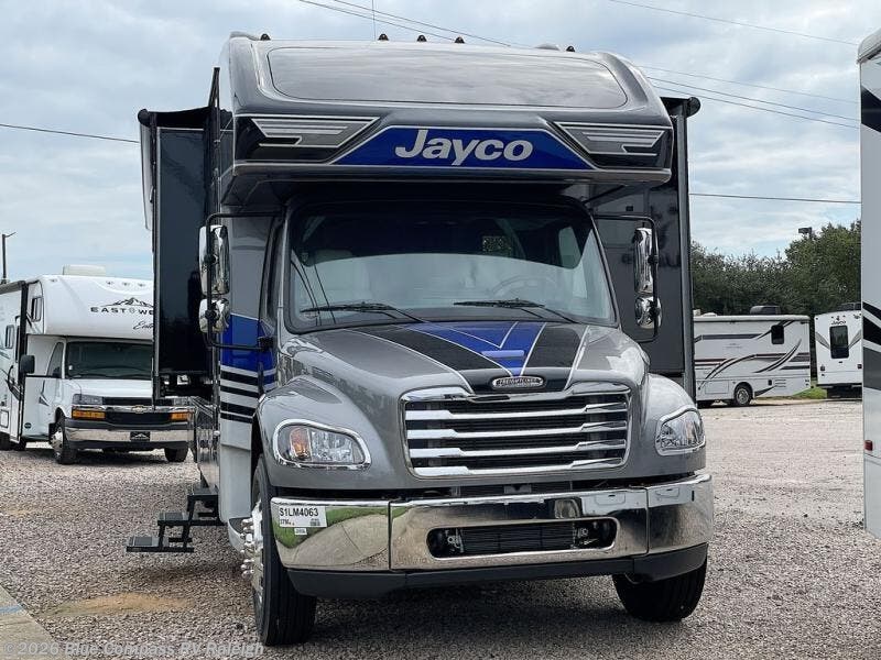 New 2025 Jayco Seneca Prestige 37M available in Raleigh, North Carolina