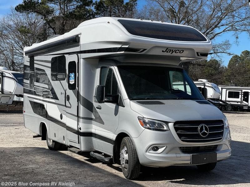 New 2025 Jayco Melbourne Prestige 24LP available in Raleigh, North Carolina