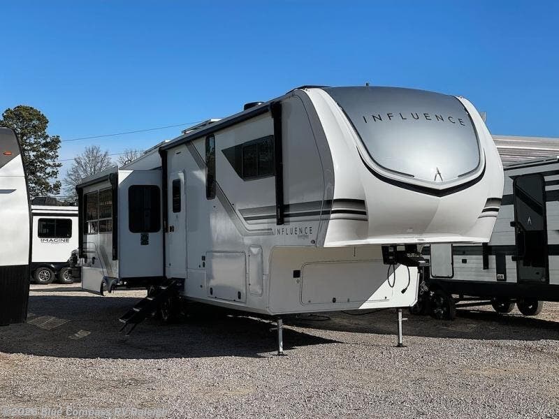 New 2025 Grand Design Influence 3503GK available in Raleigh, North Carolina