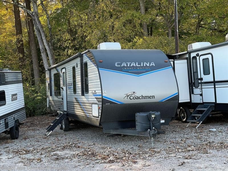 Used 2022 Coachmen Catalina Legacy 303RKDS available in Raleigh, North Carolina