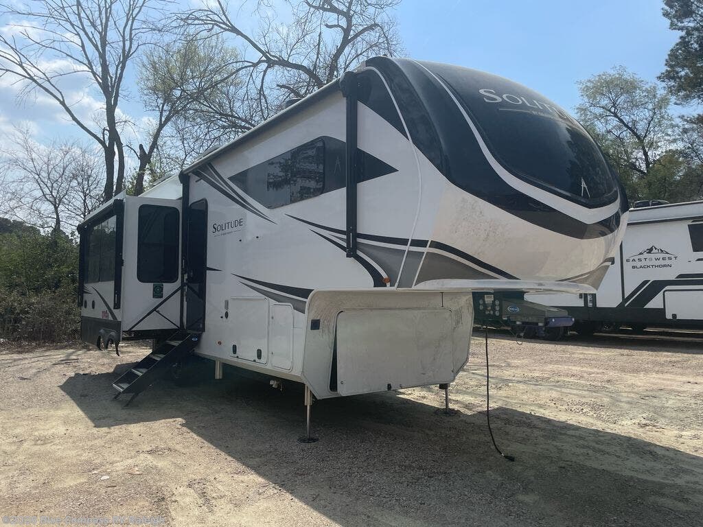 2026 Solitude 310GK by Grand Design from Blue Compass RV Raleigh in Raleigh, North Carolina