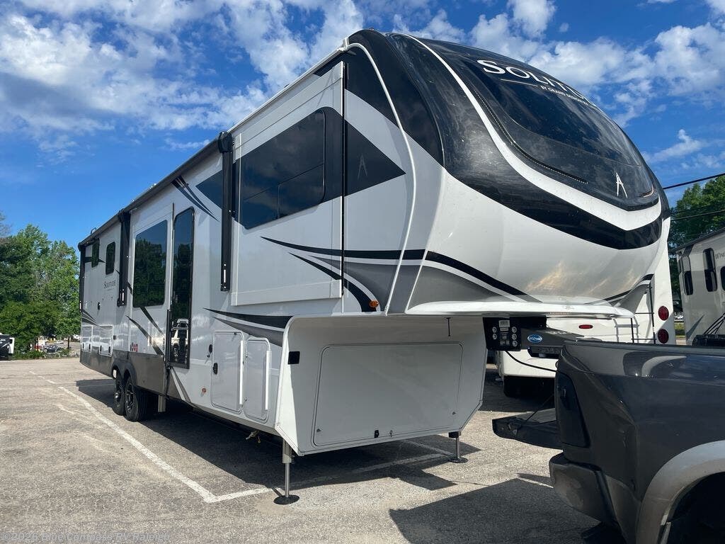 2026 Solitude 380FL by Grand Design from Blue Compass RV Raleigh in Raleigh, North Carolina