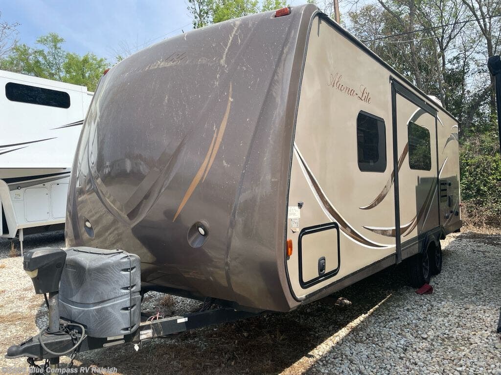 Used 2012 Holiday Rambler Aluma-Lite 238MBS available in Raleigh, North Carolina