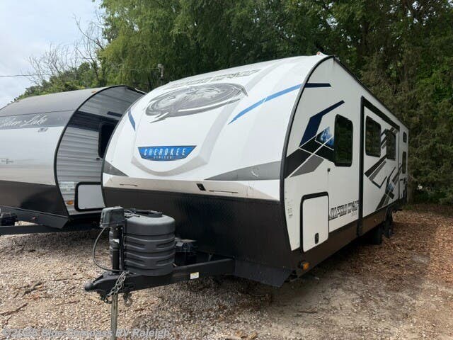 Used 2024 Forest River Cherokee Alpha Wolf 26DBH-L available in Raleigh, North Carolina