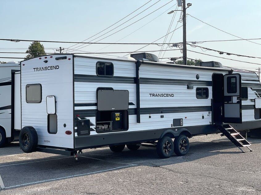 2026 Grand Design Transcend Xplor 335BHT - New Travel Trailer For Sale by Blue Compass RV Raleigh in Raleigh, North Carolina