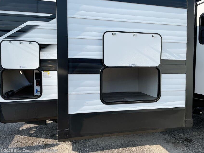New 2026 Grand Design Transcend Xplor 335BHT available in Raleigh, North Carolina