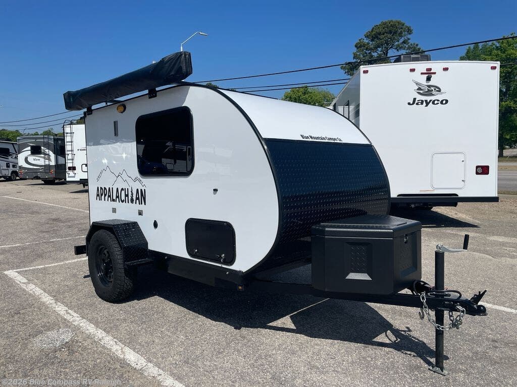 2025 Appalachian Appalchian Appalachian - Used Travel Trailer For Sale by Blue Compass RV Raleigh in Raleigh, North Carolina