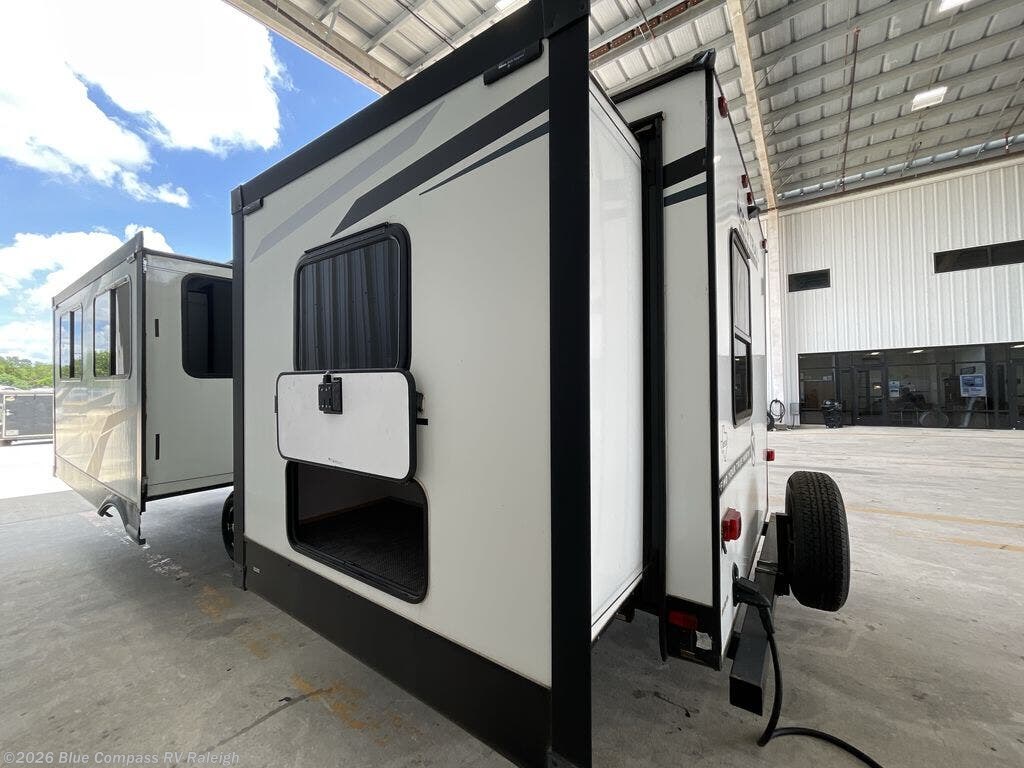 2022 North Trail 26FKDS by Heartland from Blue Compass RV Raleigh in Raleigh, North Carolina